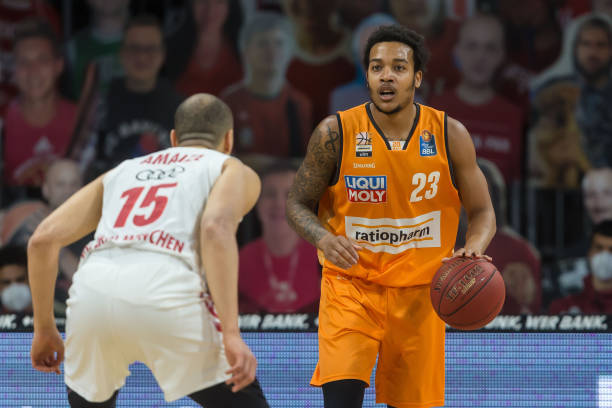 我可以帮你 我可以帮你